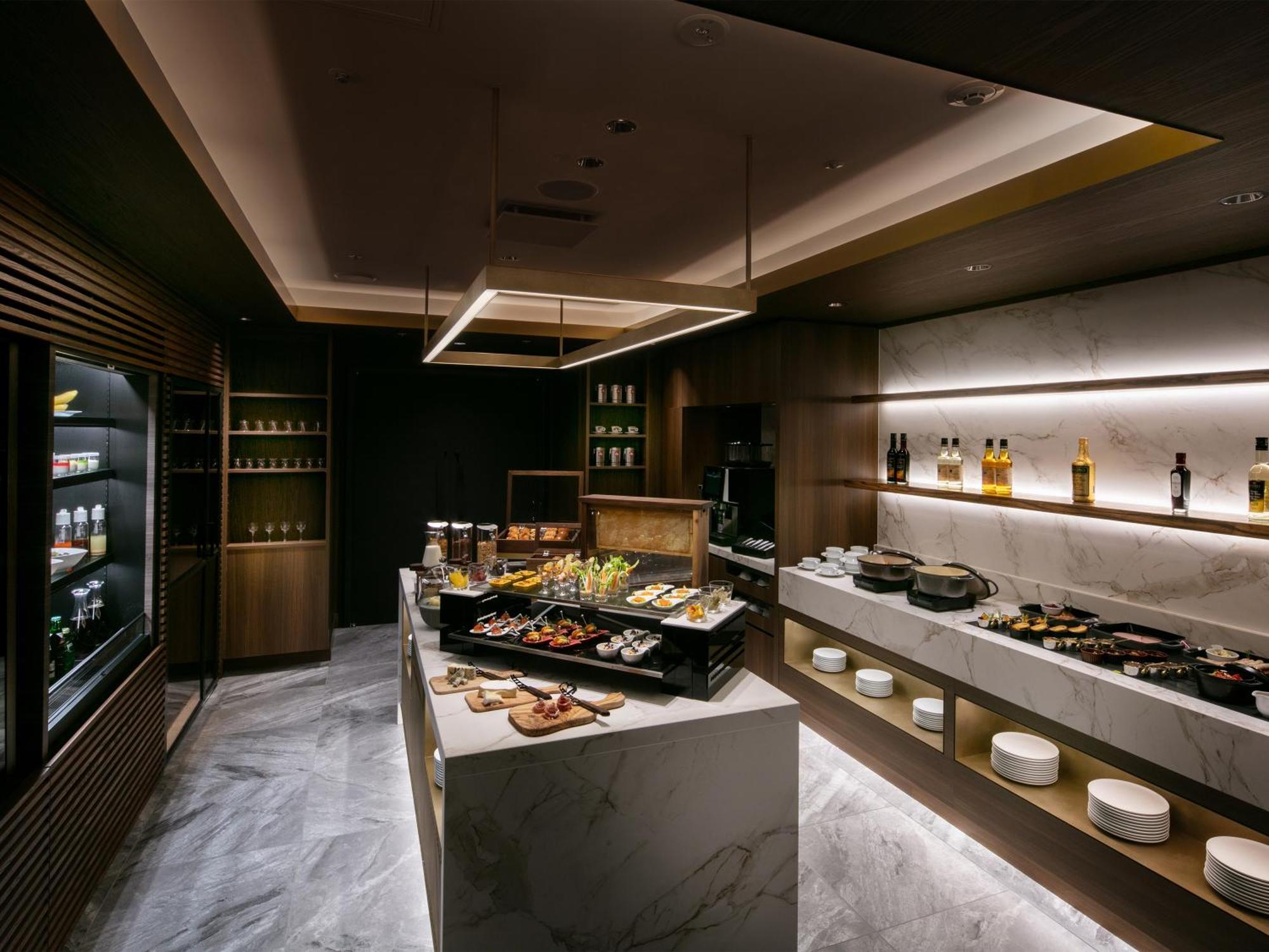 나고야 칸코 호텔 나고야 시 외부 사진 The buffet at the lounge