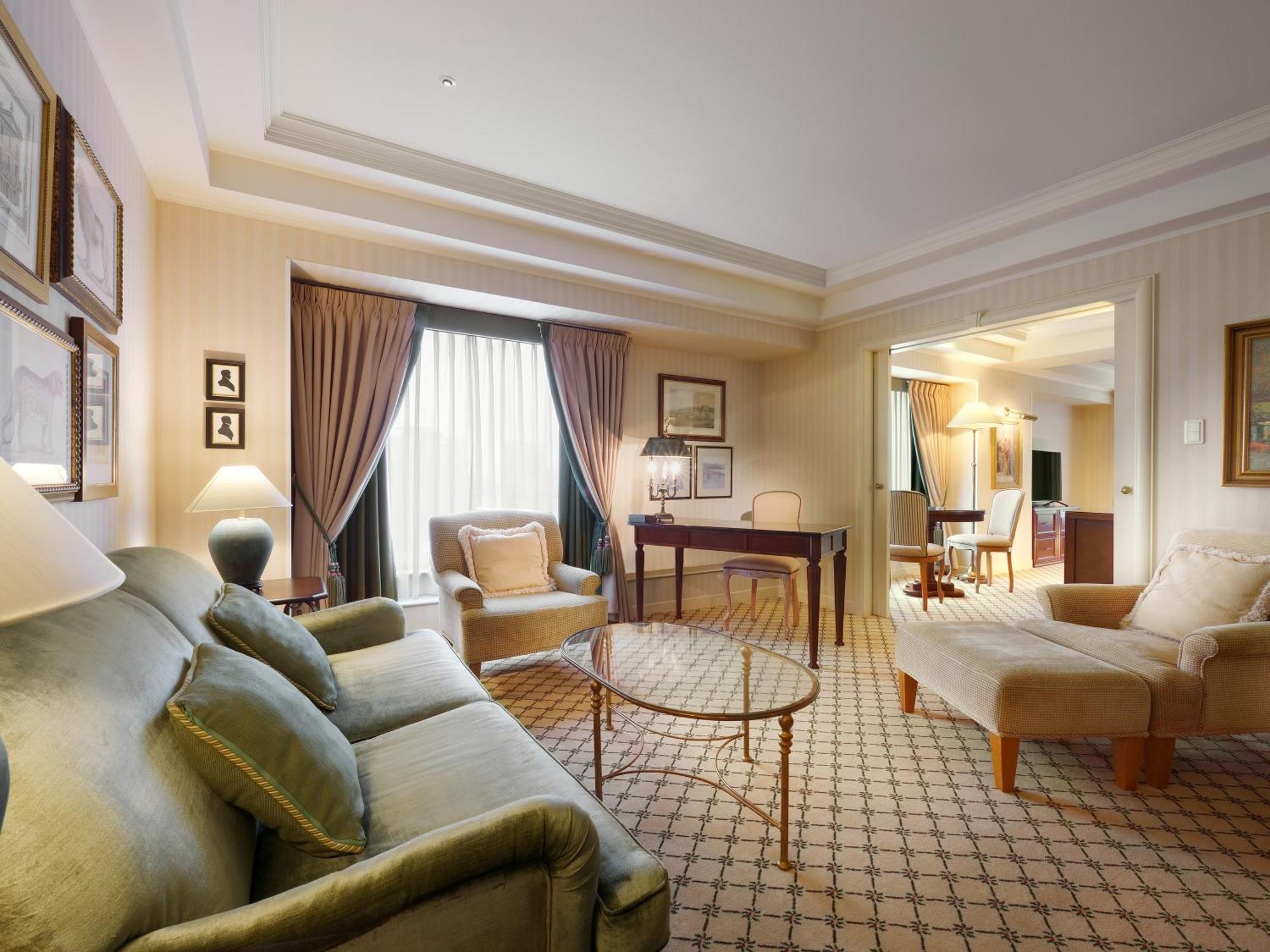 나고야 칸코 호텔 나고야 시 외부 사진 A suite at the hotel